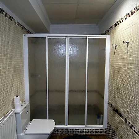 Exclusive 4 Bedroom Bungalow Σπίτι διακοπών Κάλπε