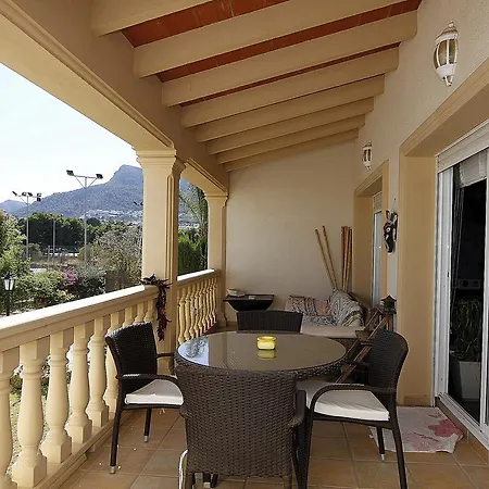 Exclusive 4 Bedroom Bungalow Σπίτι διακοπών Κάλπε